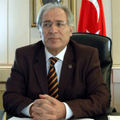 Özürcülere akademik tepki