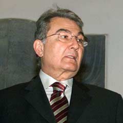 Baykal'ın asıl derdi Deniz Feneri!
