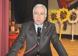 'Türkiye'de en önemli sorun Suriye ve terördür'