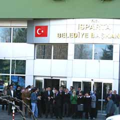 CHP’li vekile burs şoku!