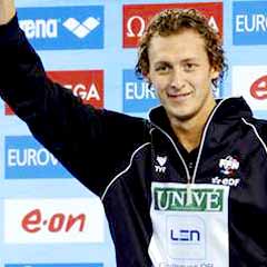 Fransız yüzücülerden dünya rekorları