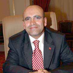 Devlet Bakanı Şimşek Hamburg'da