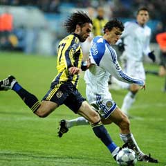 Fener'in 'Dinamo'su dondu (FOTO)