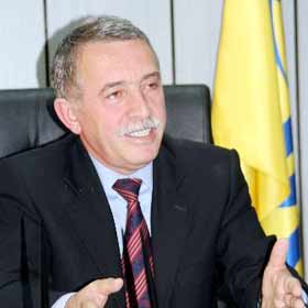 Hizmeti ayağa götürdü, kâra geçti