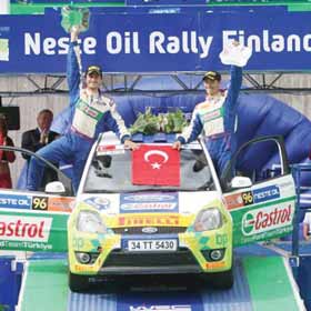 Yurdakul-Erkal ikilisi dünya ralli şampiyonu