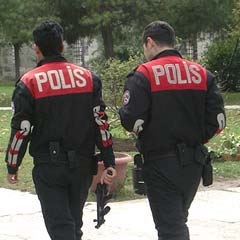 Kimlik göstermeyen polise ceza