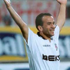 Şifo'nun 17 yıl önce attığı tartışmalı gol kesinleşti