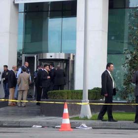 FLAŞ: Bomba kargo ile gönderilmiş!