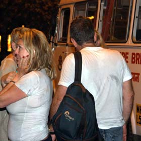 Mumbai'deki otellerde mahsur kalan tüm Türkler kurtarıldı