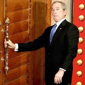 Bush, 14 mahkumu affetti