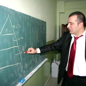 Öğrenci gitti öğretmen döndü