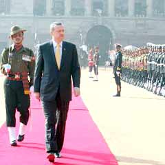Erdoğan, Agra'ya geldi