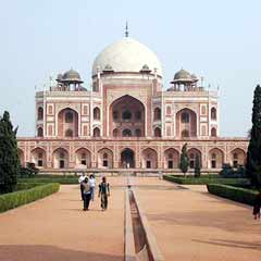 Yeni Delhi'de sadakat sınavı