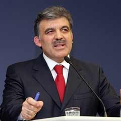 Kıbrıs'ta Gül'ün çözüm önerileri
