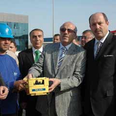 Kriz demedi, 15 milyon dolarlık fabrika temeli attı