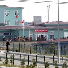 9'u 5 geçeyi saatler geçince...