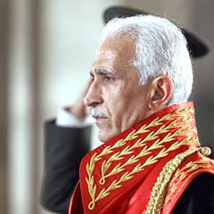 Yalçınkaya'ya: Git, CHP'nin hesaplarını incele