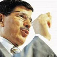 Davutoğlu'nun kahramanı kul hakkı olmayan sıradan insan