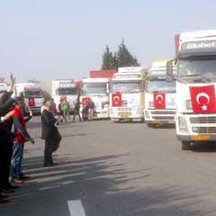 Kızılay'dan 20 tır Pakistan'a gidiyor
