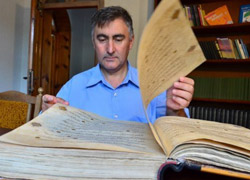 İşte 14. yüzyıla ait altın Kur'an-ı Kerim
