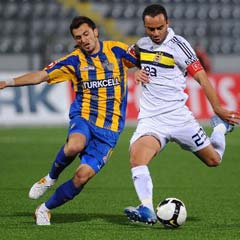 Fenerbahçe attı, yattı! (FOTO)