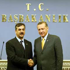 Pakistan'la "savunma" anlaşması yapılacak