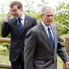 Medvedev: ABD basiretsiz