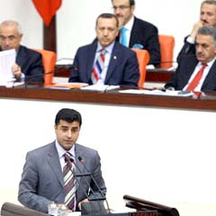"Terör yandaşı parti" sözünü DTP üzerine aldı