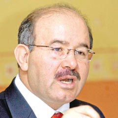 Bakan Çelik bu soruyu cevapsız bıraktı!