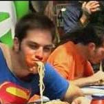 Yemek yeme yarışması birincisi öldü