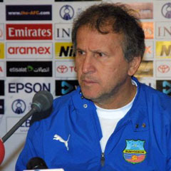 Zico'nun takımı Asya Şampiyonlar Ligi'ne veda etti.