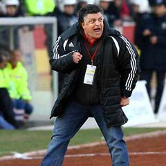 Hakem Vural'ı çok kızdırdı