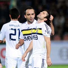 Fenerbahçe'yi uzatmalar kurtardı