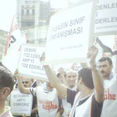 AK Parti karşıtları birbirine girdi!