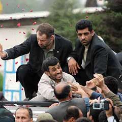 Ahmedinejad'ı hiç böyle görmemiştiniz (FOTO)