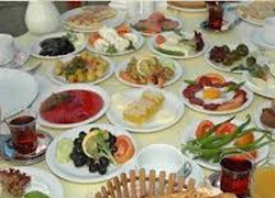 ''İftarda çok yemek reflü sebebi''