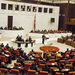 Dokunulmazlık tezkereleri TBMM'ye sunuldu