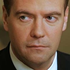 Medvedev'e ırkçılık uyarısı