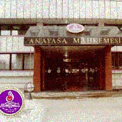 "Kapatma Davası"nın karar taslağı okunuyor