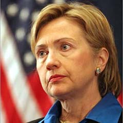 Clinton: Kalbim burkuluyor