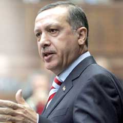 Erdoğan: Terörün ekmeğine yağ sürmeyin!