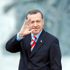 Başbakan uyaranları uyardı