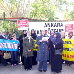 Şehit annelerine başsağlığı