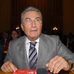Baykal çiftçiyi azarladı