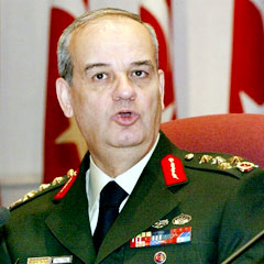 Başbuğ, Baykal'ı ziyaret etti