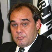 Ona teknik direktör dayanmıyor!