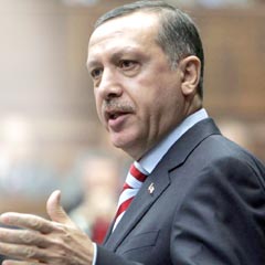 Erdoğan: Kan üzerinden siyaset yapmayın!