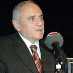 İzmir'i kimler geri bıraktı?