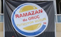 İlginç afiş