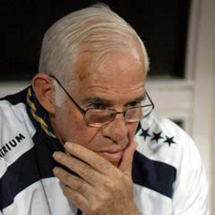 Aragones: Fazla ciddiye almamız gerekiyor